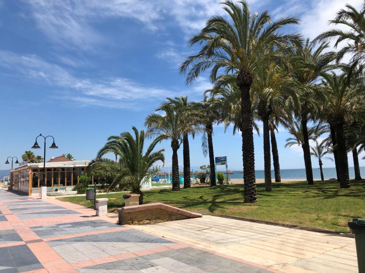 Carihuela Beach Apartment, 2Nd Line Torremolinos Exterior foto